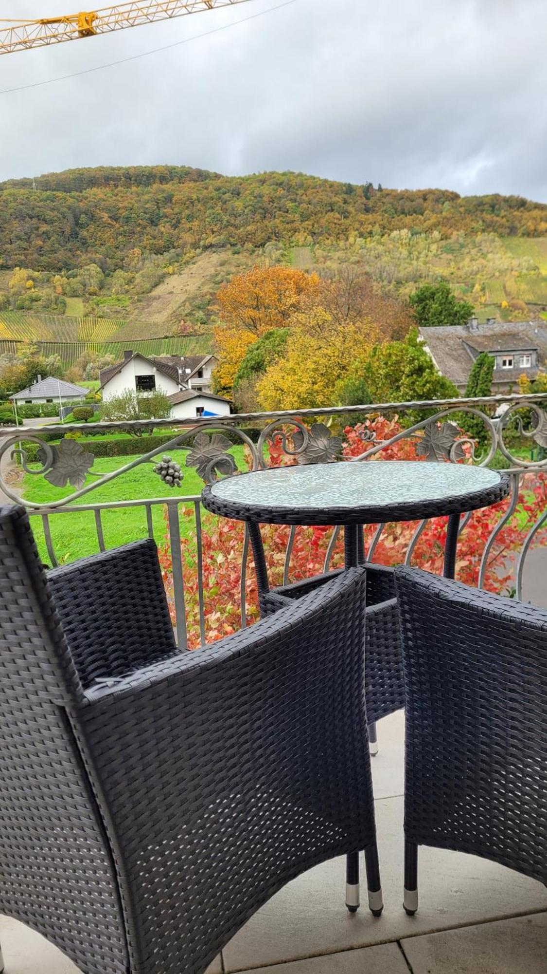 Gaestehaus Foehr Wintrich Bagian luar foto